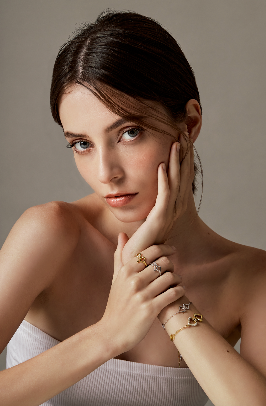 Double Spade Ring- White Gold